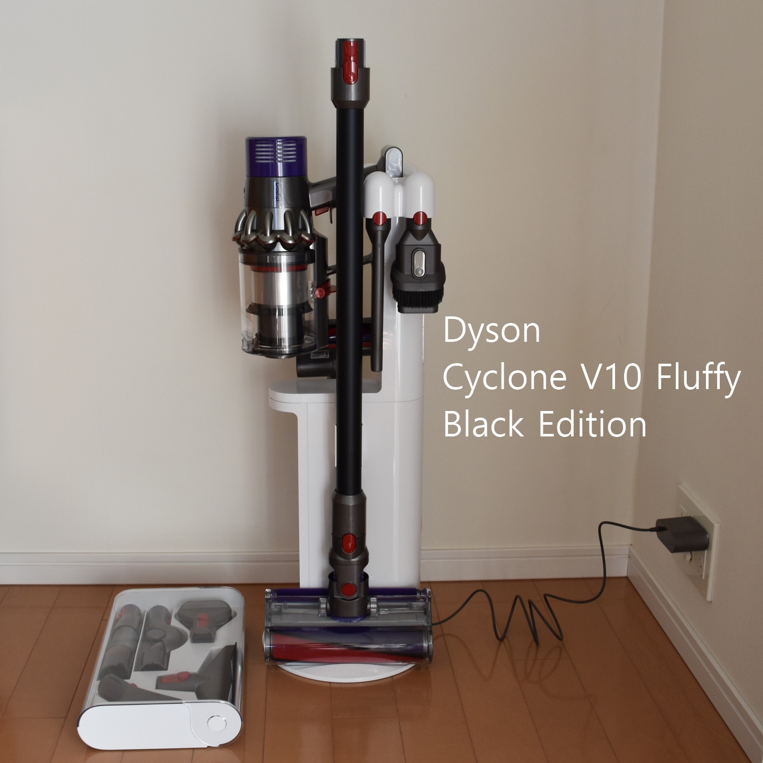 Dyson Cyclone V10 Fluffy SV12 FF BK - 掃除機